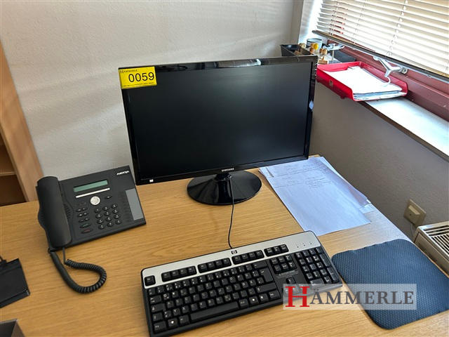 SAMSUNG S24D340H Full HD Monitor LED